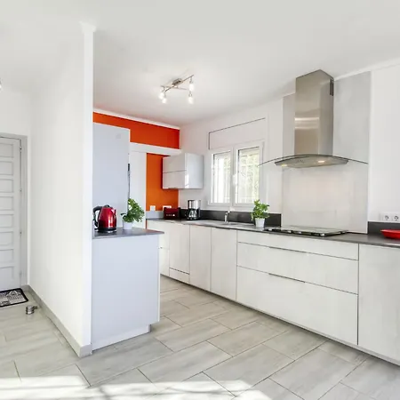 Belleza Ii-2 By Interhome