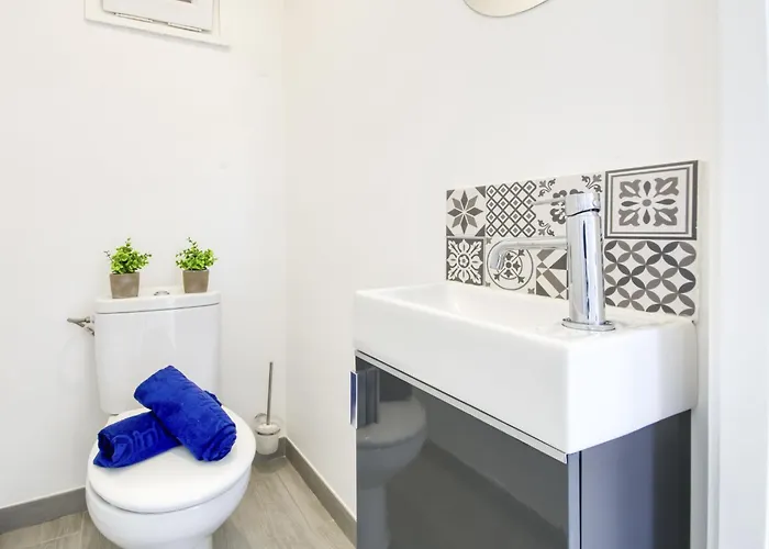 Belleza Ii-2 By Interhome * Roses