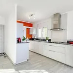 Belleza Ii-2 By Interhome